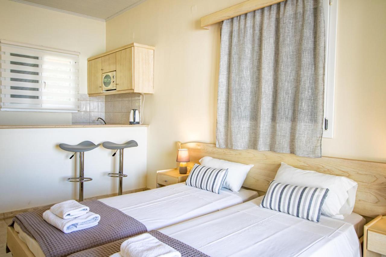 Sunrose Beach Aparthotel Acharavi  Exterior photo